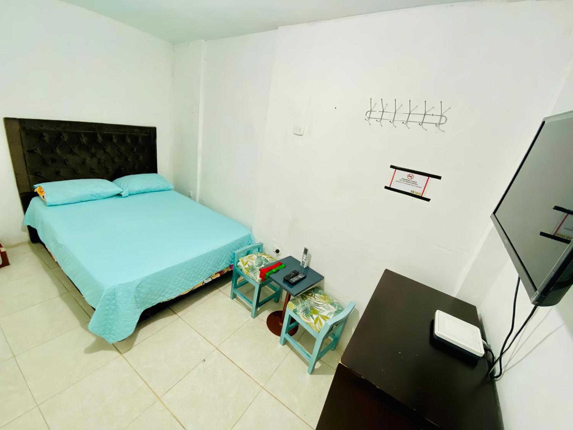 Hostal Badillo Sv Cartagena Екстериор снимка