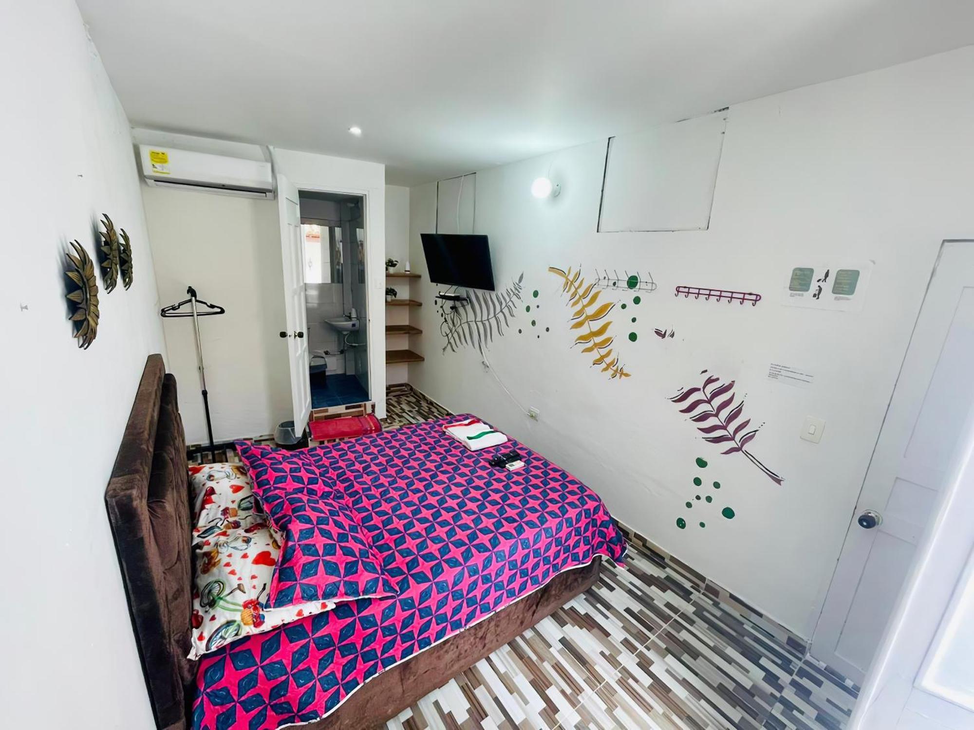 Hostal Badillo Sv Cartagena Екстериор снимка