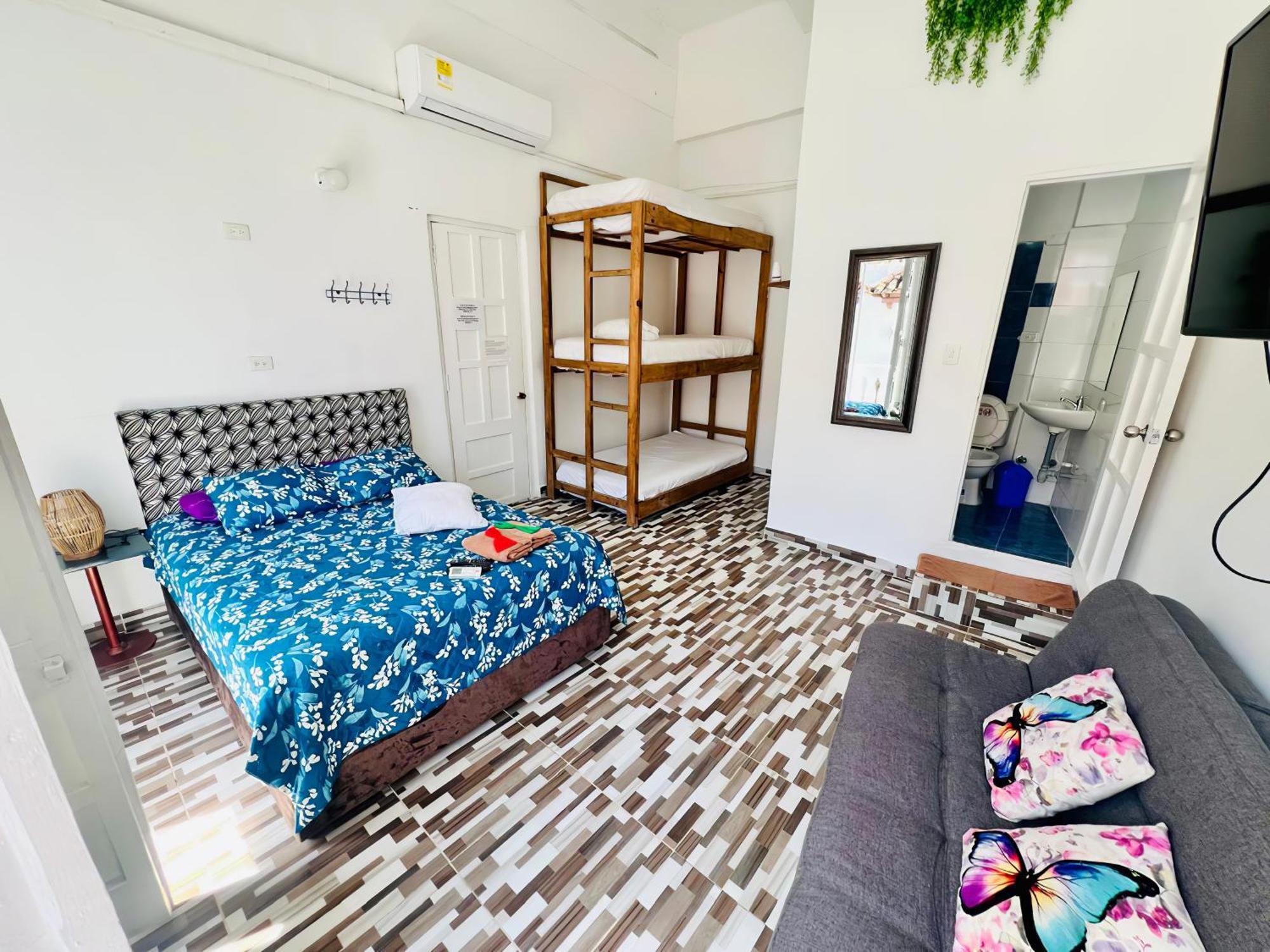 Hostal Badillo Sv Cartagena Екстериор снимка